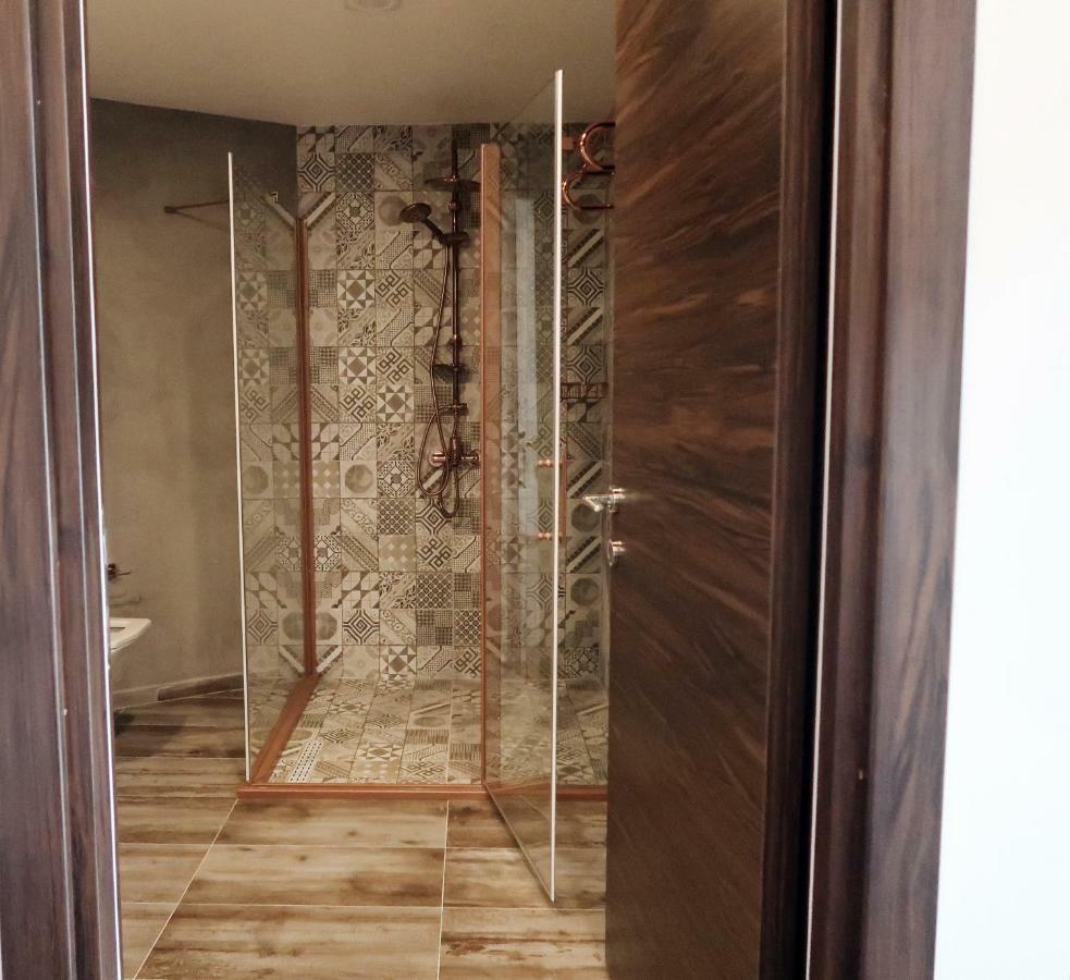 Fuego Design Suites Истанбул Екстериор снимка
