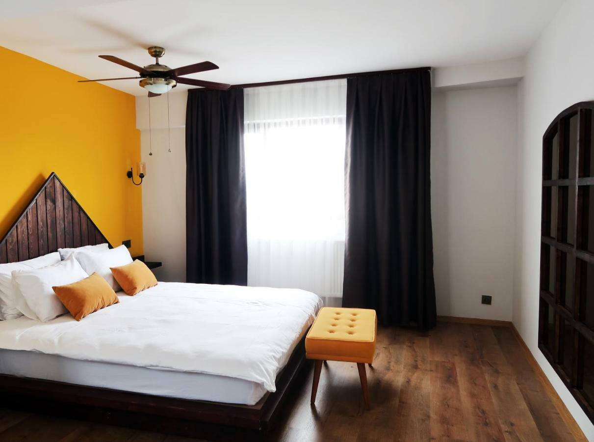 Fuego Design Suites Истанбул Екстериор снимка